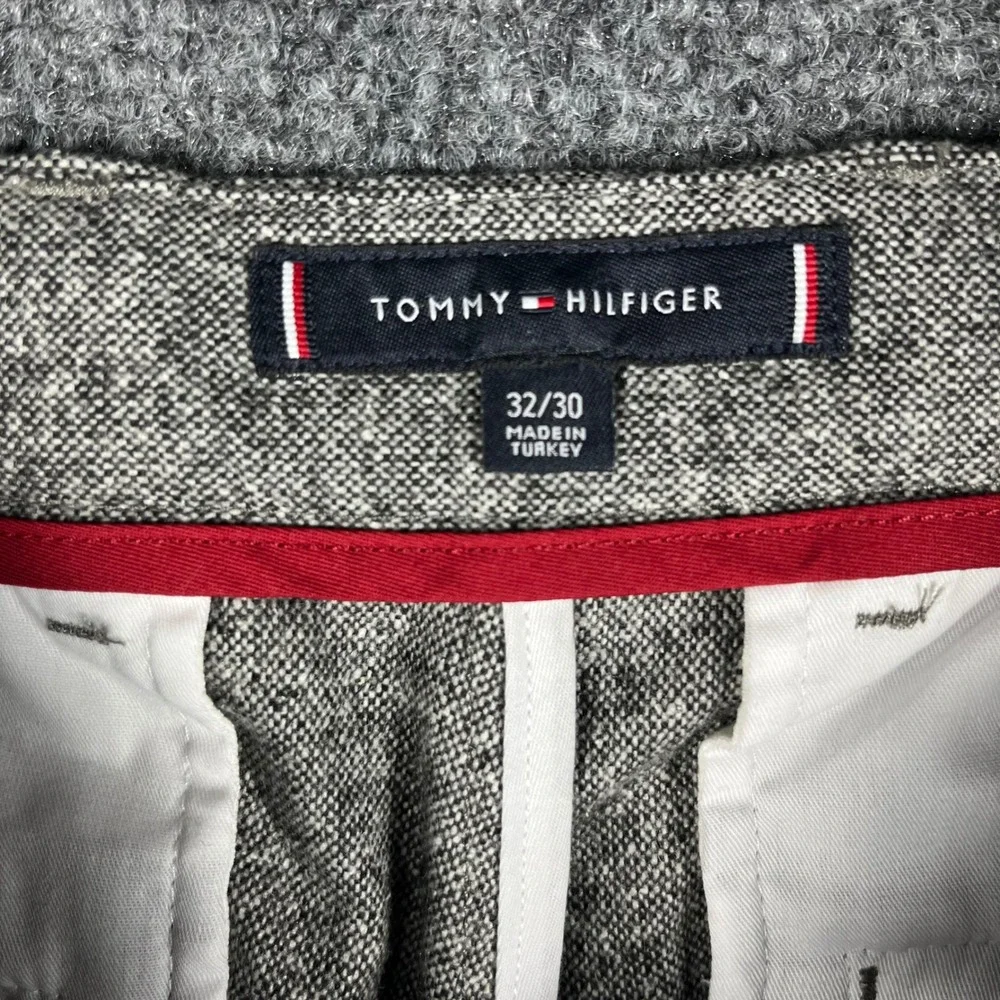 Tommy Hilfiger Denton Chino Pants Mens 32x30 Grey Straight Fit Italian‎ Fabric